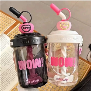 รับสกรีนโลโก้ แก้วพลาสติก 580ML กระบอกน้ำ แก้วน้ำ แก้วน้ำแบบใส แก้วราคาถูก