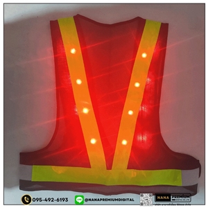 ผลิตเสื้อสะท้อนแสงมีหลอดไฟ LED ติดเสื้อ เสื้อสะท้อนแสงมีไฟ พร้อมสกรีนตามสั่ง