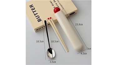 ชุดช้อนตะเกียบพกพาสีสันสดใส สื่อโฆษณาที่อยู่กับลูกค้าทุกมื้อ