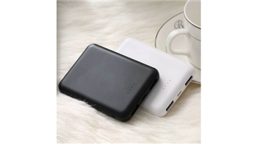 พาวเวอร์แบงค์ดีไซน์บาง พลังชาร์จ 10000mAh