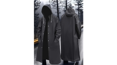 ต้อนรับหน้าฝนอย่างมีสไตล์ ด้วยเสื้อกันฝนแฟชั่นทรงยาว