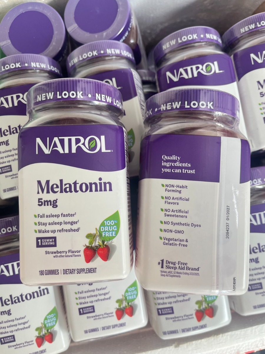 Natrol Gummies Melatonin Strawberry 5mg. (180Gummies)