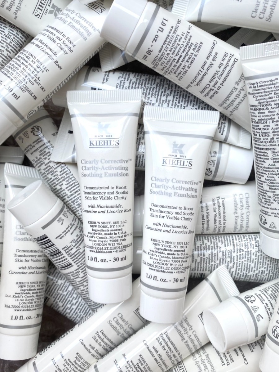 Kiehl's Clearly Corrective Clarity-Activating Soothing Emulsion ขนาด 30ml.