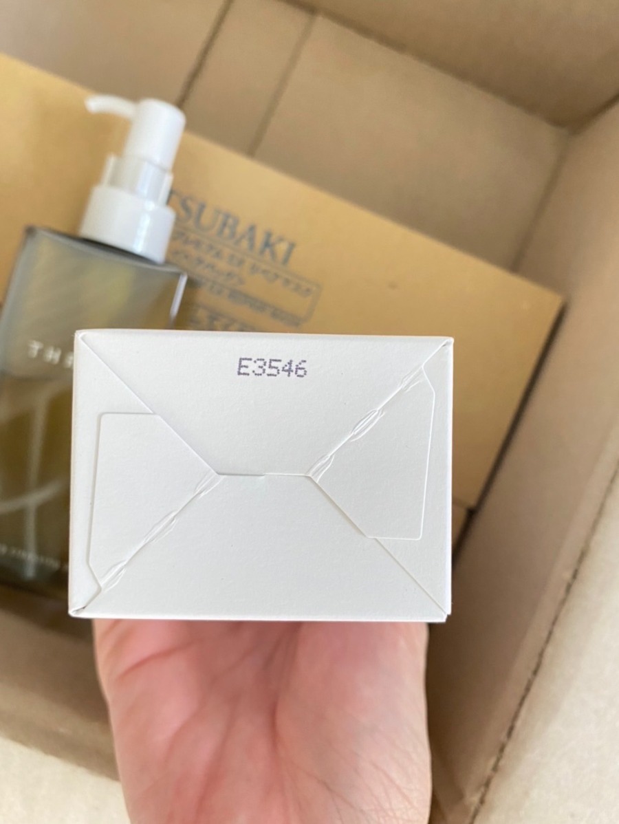 THREE Balancing Cleansing Oil N 185ml. (เคาเตอร์ 2,000฿)