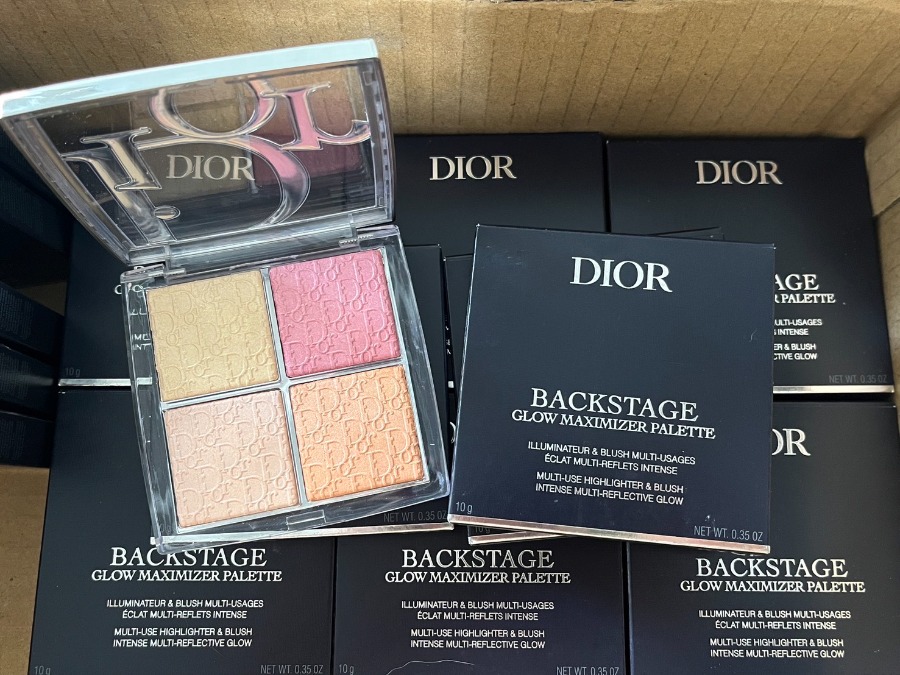 Dior Backstage Glow Maximizer Palette #004 Rose Gold Glow (เคาเตอร์ 2,340฿)