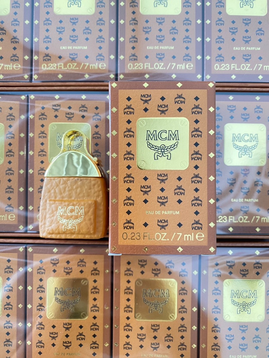 น้ำหอมจิ๋ว แบบแต้ม MCM Eau de Parfum Mode Creation Munich 7ml.