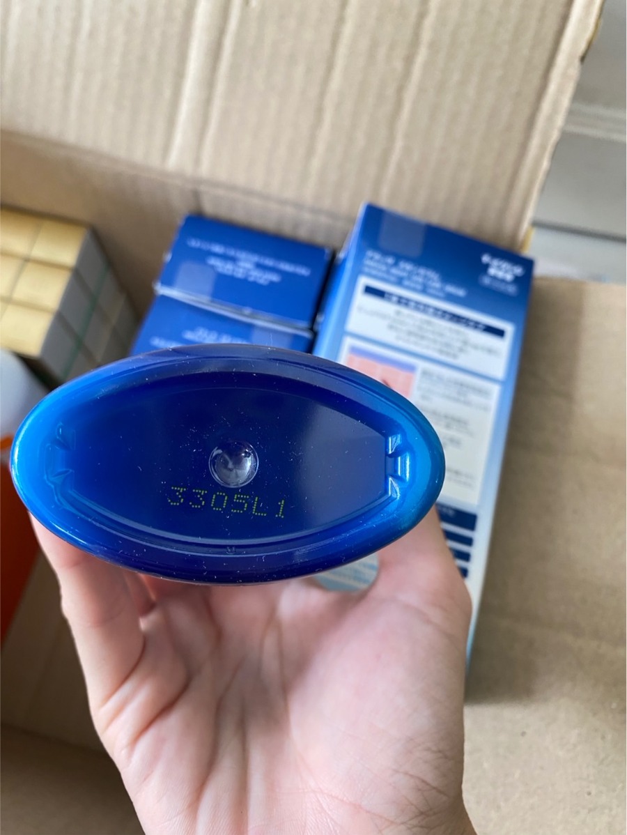 ขวดน้ำเงิน Shiseido Anessa Night Sun Care Serum 180ml.