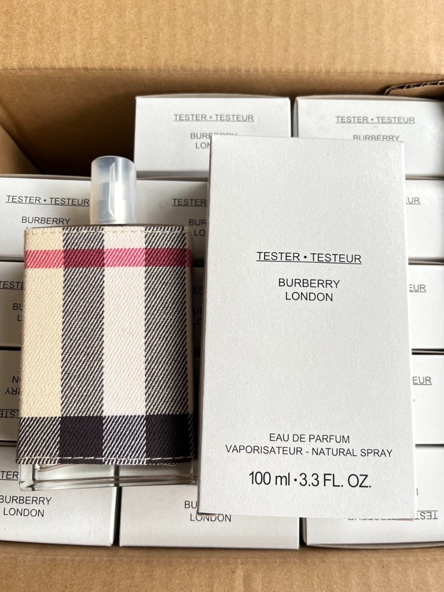 กล่องเทสเตอร์.ไม่มีฝา - Burberry London For Women Eau De Parfum 100ml. (เคาเตอร์ 4,600฿)