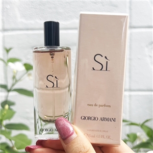 Giorgio Armani Si Eau De Parfum 15ml.