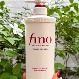 คอนดิชั่นเนอร์ Shiseido Fino Premium Touch Hair Conditioner 550ml.