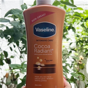 Vaseline Lotion Cocoa Radiant 725ml.