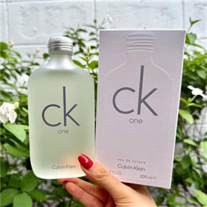 Calvin Klein CK One Eau De Toilette 200ml. (เคาเตอร์ 4,160฿)