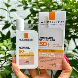 La Roche Posay Anthelios UVmune 400 Tinted Fluid SPF50 ขนาด 50ml.