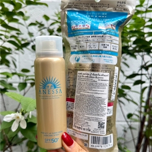 เเบบถุง สเปรย์.ขวดทอง - Shiseido Anessa Perfect UV Spray Sunscreen SPF50+ PA++++ ปริมาณ 60g.