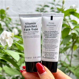แบบหลอด - Bobbi Brown Vitamin Enriched Face Base All-In-One Primer And Moisturizer 15ml.