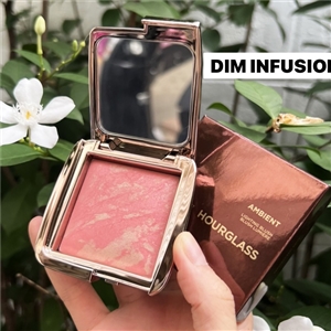 Hourglass Ambient Lighting Blush 4.2g. (เคาเตอร์ 1,950฿) #DIM INFUSION #