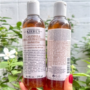 Kiehl's Calendula Herbal Extract Toner Alcohol-Free 250ml. (เคาเตอร์ 1,820฿)