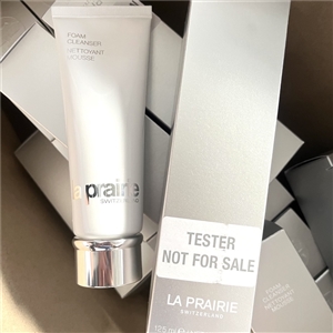 La Prairie Foam Cleanser 125ml. (เคาเตอร์ 4,200฿)