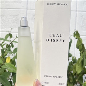 กล่องเทสเตอร์ไม่มีฝา - Issey Miyake L'Eau D'Issey For Woman Eau De Toilette 100ml. (เคาเตอร์ 4,800฿)