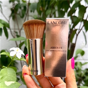 แปรง Lancome Absolue The Micro Glow Kabuki