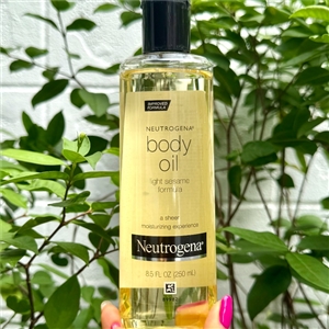 Neutrogena Body Oil Light Sesame Formula 250ml.