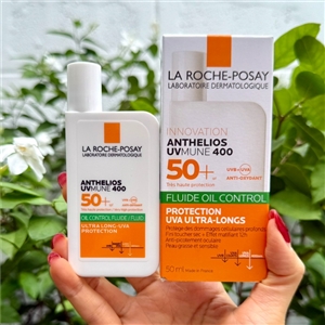 La Roche-Posay Anthelios UVMune 400 Fluide Oil Control SPF50+ 50ml. กล่องแบน แถบเขียว