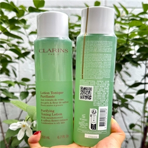 เขียว Clarins Purifying Toning Lotion 200ml. (เคาเตอร์ 1,500฿)