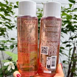 ส้ม Clarins Soothing Toning Lotion 200ml. (เคาเตอร์ 1,500฿)