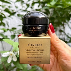 Shiseido Future Solution LX Total Regenerating Cream 15ml.