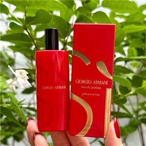 ใหม่ Giorgio Armani Si Passione EDP 15ml.