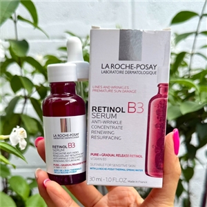 แดง La Roche Posay Retinol B3 Serum 30ml.