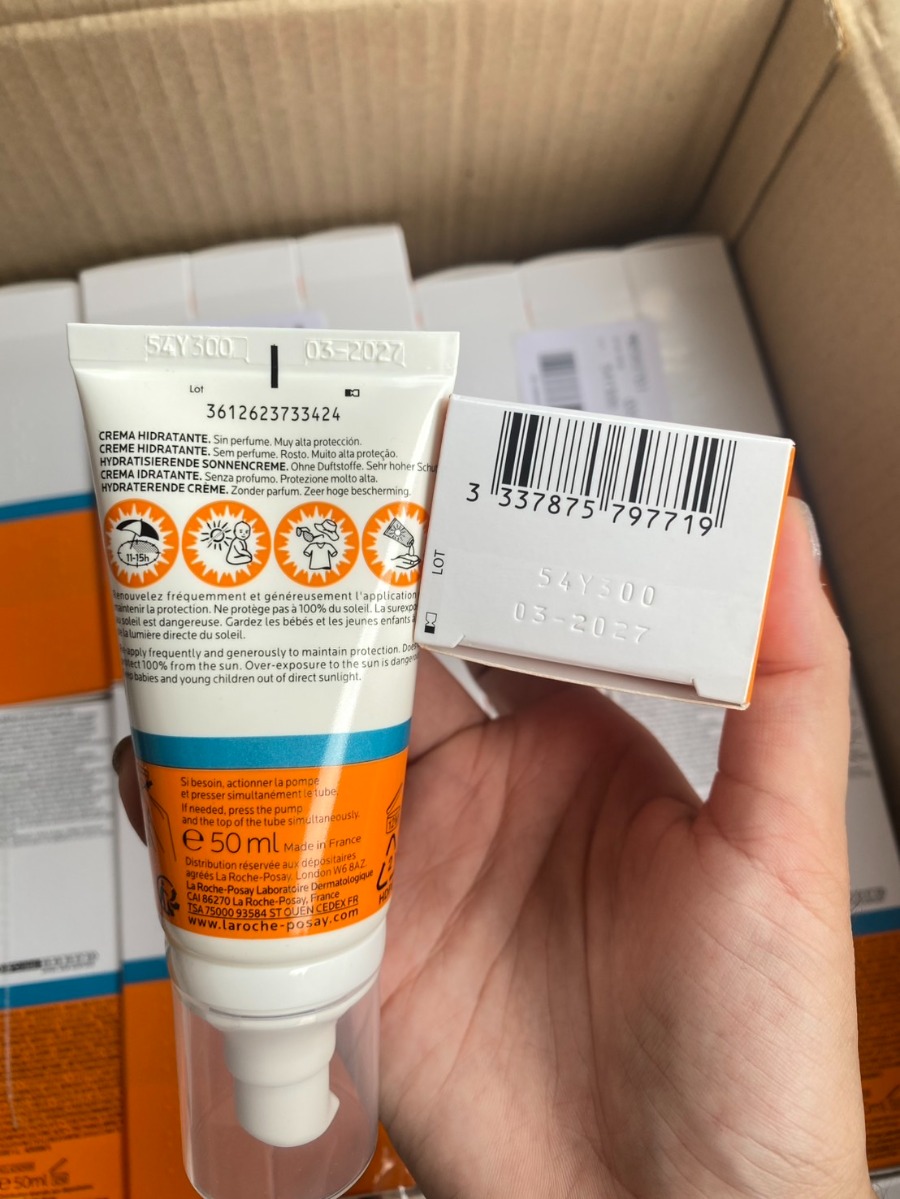 หลอดแถบฟ้า - La Roche-Posay Anthelios UVMune 400 Hydrating Suncream SPF50 ขนาด 50ml.