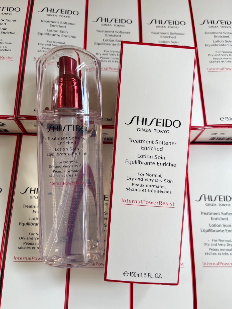 Shiseido Treatment Softener Enriched 150ml. (เคาเตอร์ 2,200฿)