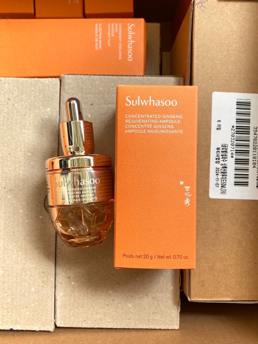 เซรั่ม Sulwhasoo Concentrated Ginseng Renewing Ampoule 20ml.  (เคาเตอร์ 4,100฿)