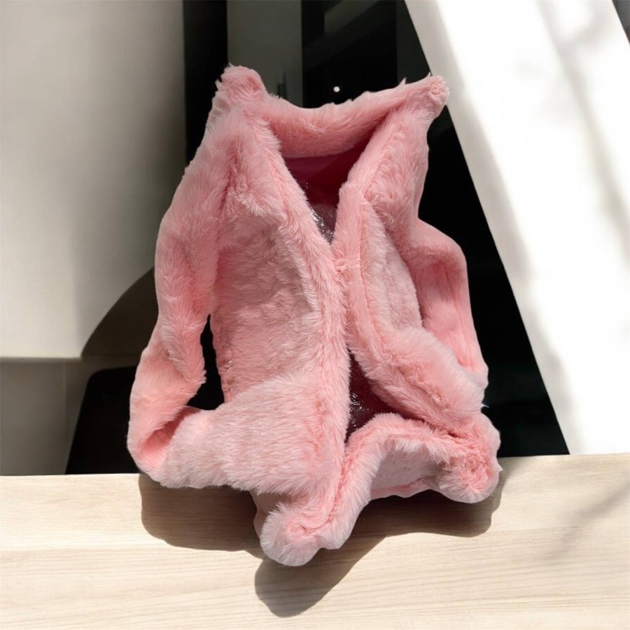 กระเป๋า Clinique Pink Fluffy Tote Bag