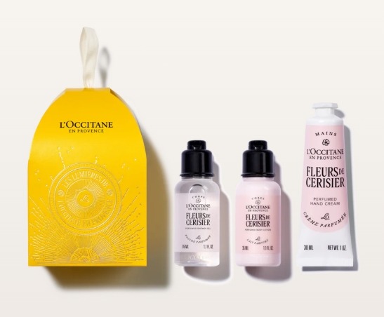 ชมพู L'Occitane Holiday Cherry Blossom Ornament (เคาเตอร์ 690฿)