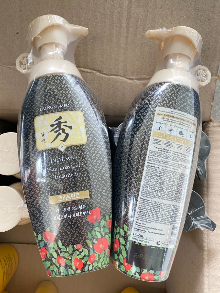 ครีมนวด - Daeng Gi Meo Ri Dlae Soo Hair Loss Care Treatment 400ml.