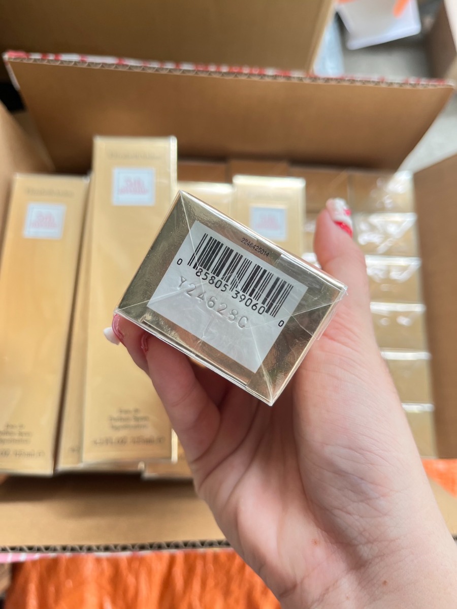 Elizabeth Arden 5th Avenue Eau De Parfum ขนาด 125ml. (เคาเตอร์ 3,730฿)