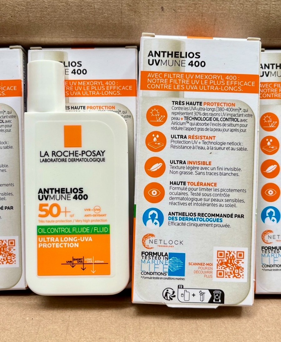 La Roche-Posay Anthelios UVMune 400 Fluide Oil Control SPF50+ 50ml. กล่องแบน แถบเขียว