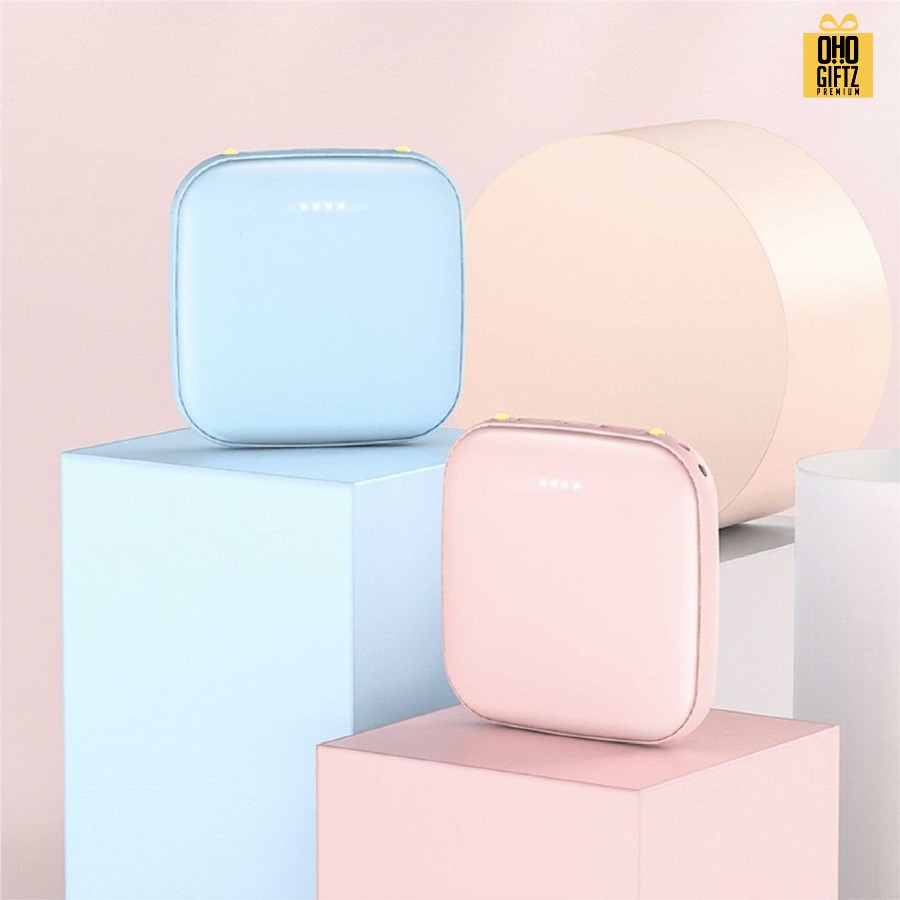 ชุดของขวัญพาวเวอร์แบงค์และพัดลมสายชาร์จ สกรีนชื่อ,โลโก้ ทำเป็นของพรีเมี่ยมได้