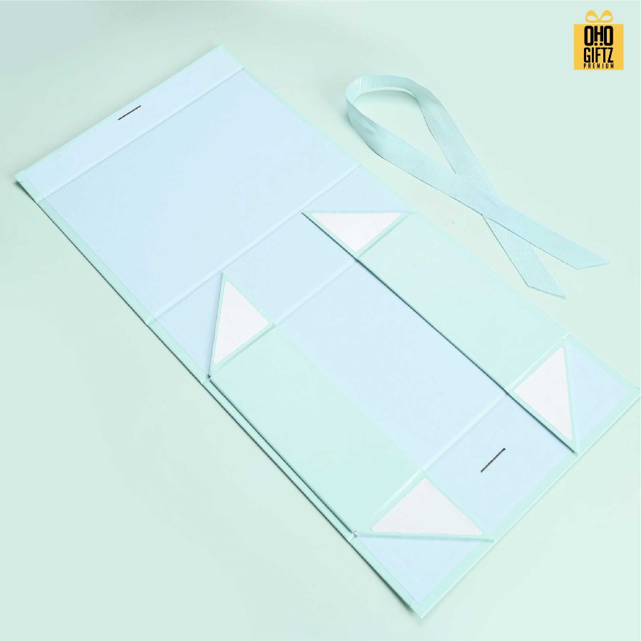 กล่องของขวัญพับได้ สกรีนชื่อ สกรีนโลโก้ ทำเป็นของพรีเมี่ยมได้