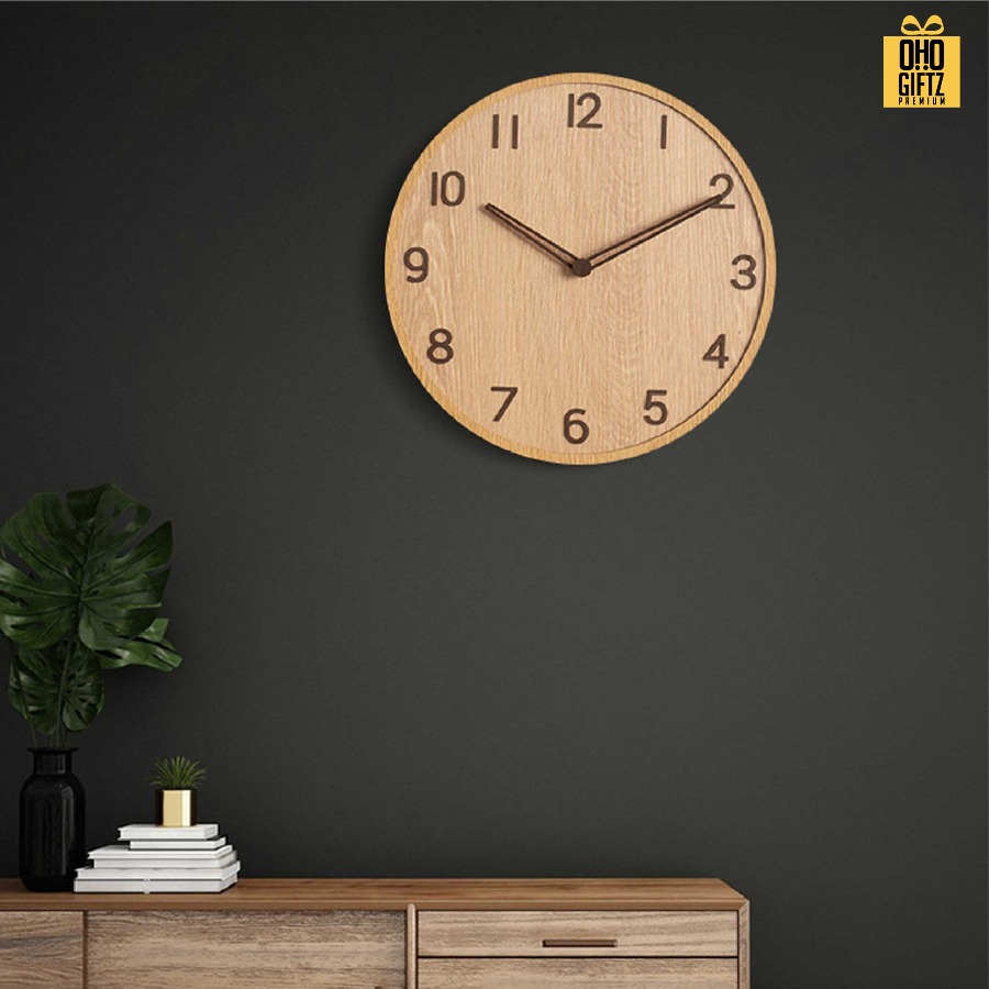 นาฬิกาไม้แขวนผนัง สกรีนชื่อ สกรีนโลโก้ ทำเป็นของพรีเมี่ยมได้ 