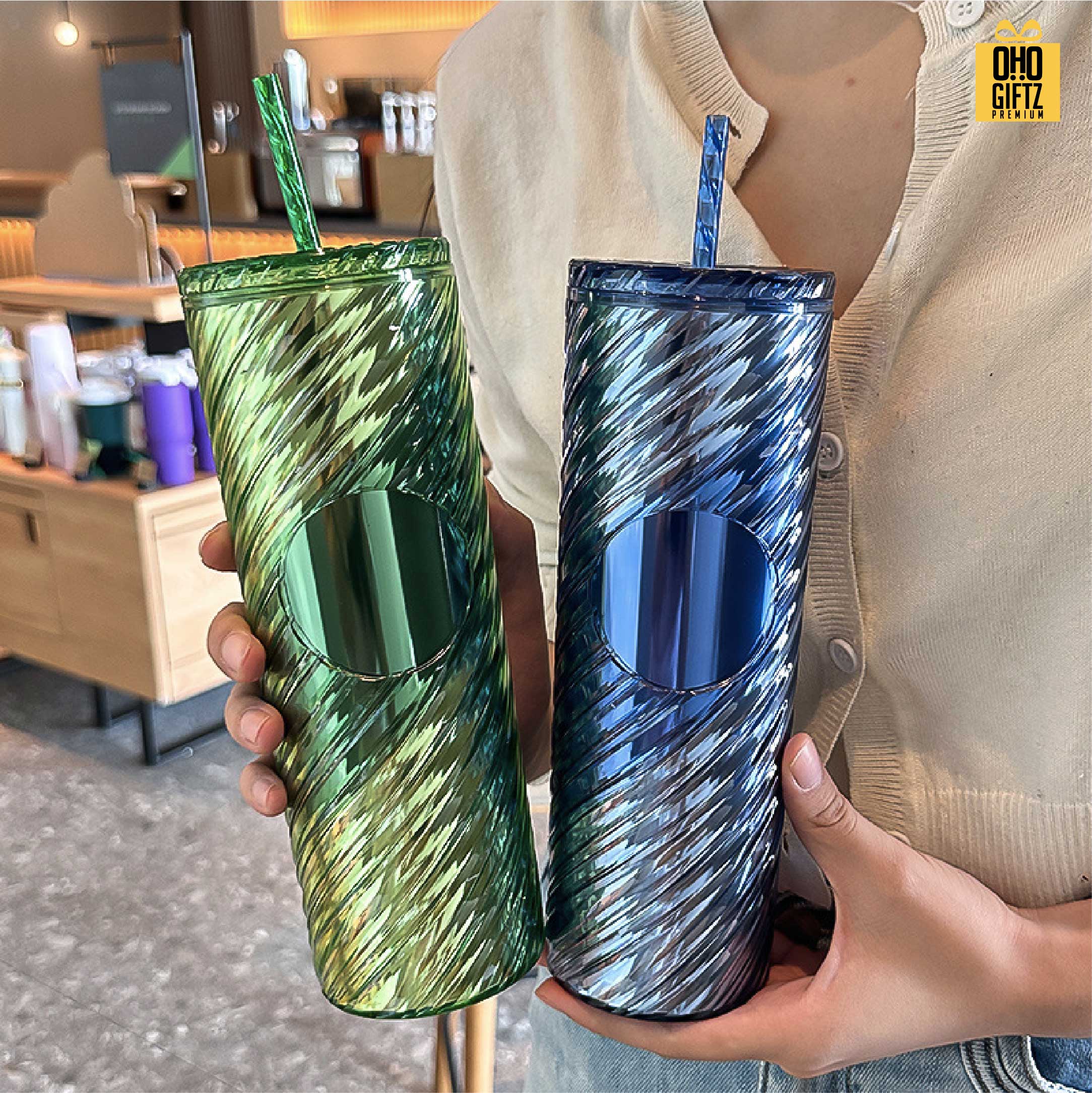 กระบอกน้ำพลาสติก 2 ชั้น พร้อมหลอด สกรีนโลโก้ ทำเป็นของพรีเมี่ยมได้