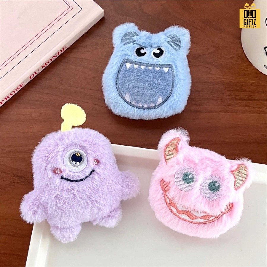 เข็มกลัดตุ๊กตามอนส์เตอร์น่ารัก พร้อมแพคเกจพิมพ์โลโก้ ทำเป็นของพรีเมี่ยม ของที่ระลึก ของชำร่วย