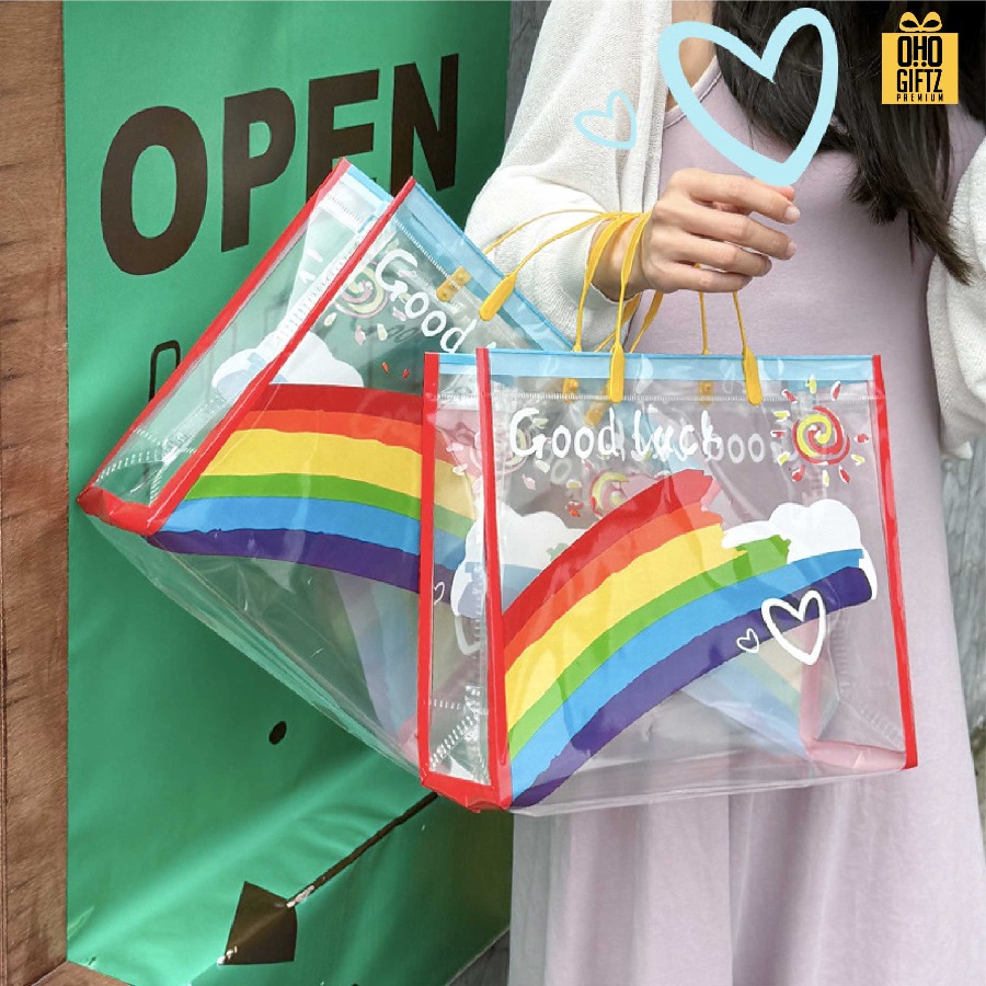 กระเป๋าใส PVC สายรุ้ง สกรีนโลโก้ ทำเป็นของพรีเมี่ยมได้