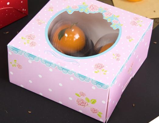 กล่องเบเกอรี่ กล่องใส่ขนมเค้ก กล่อง บรรจุภัณฑ์ กล่องเค้ก 1 ปอนด์ ลายกุหลาบ