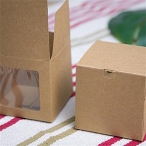 [1419014] กล่องใส่ของฝาก กล่องใส่สินค้า บรรจุภัณฑ์ กล่องของชำร่วย ทรงลูกเต๋า คราฟท์ พร้อมฐาน