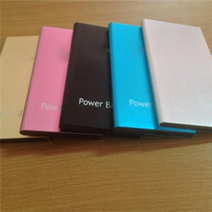 รับสกรีน แบตสำรอง รับสกรีน powerbank รุ่น A020 20000mAh