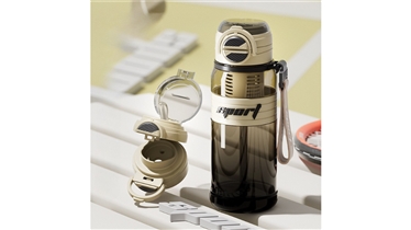 ขวดน้ำดีไซน์สปอร์ตสำหรับผู้รักการออกกำลังกาย