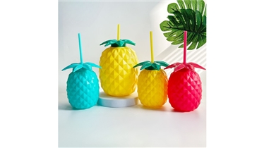 แก้วน้ำรูปสับปะรด สีสดใส เติมความสนุกให้ทุกการดื่ม